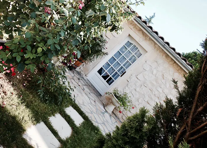 Le Manoir De Marie-lou